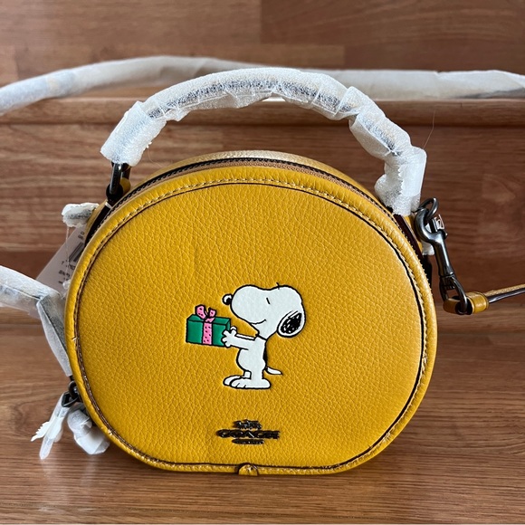 Coach | Bags | Coach X Peanuts Canteen Crossbody Bag With Snoopy ...